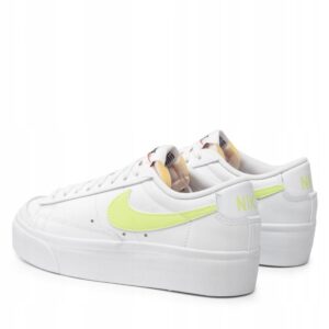 NK1251. Buty Nike BLAZER LOW PLATFORM DJ0292-102