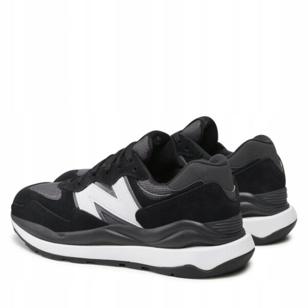 Multioutlet - New Balance Buty Damskie Sportowe M5740Cba R. 37