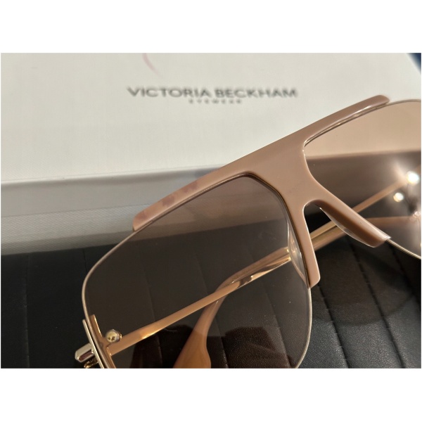 Multioutlet - Okulary Przeciwsłoneczne Victoria Beckham Vb627S 243