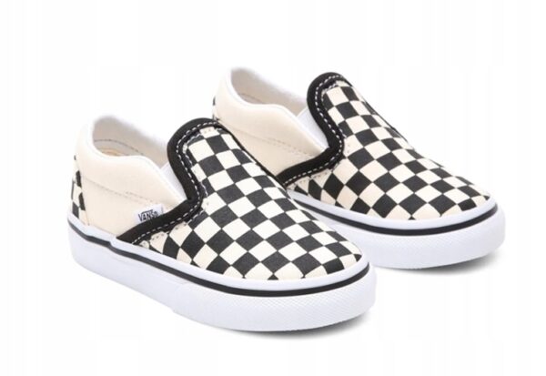 Multioutlet - Vans Classic Slip O R.26