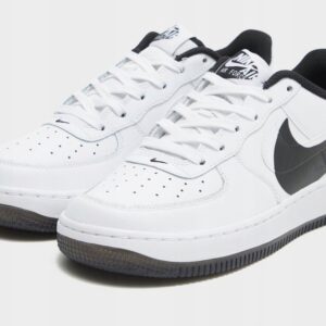 Nike Sportswear AIR FORCE 1 LV8 UNISEX - Sneakersy R35,5