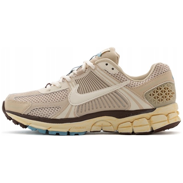 Multioutlet - Buty Nike Zoom Vomero 5 R36