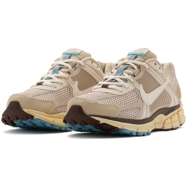 Multioutlet - Buty Nike Zoom Vomero 5 R36